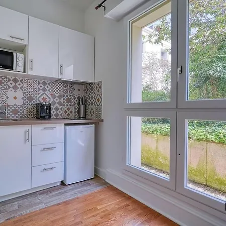 En Bordure De Paris- Le Flamboyant - 340b Versailles